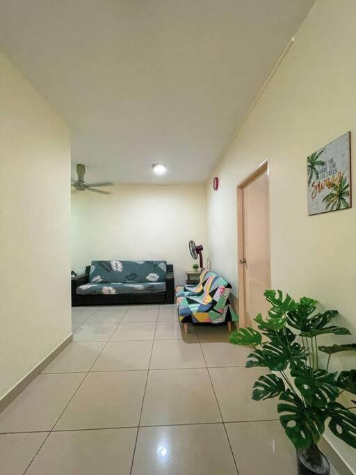 Cybercity Ph1 Near Kkia By Family Homestay Donggongon Exteriör bild