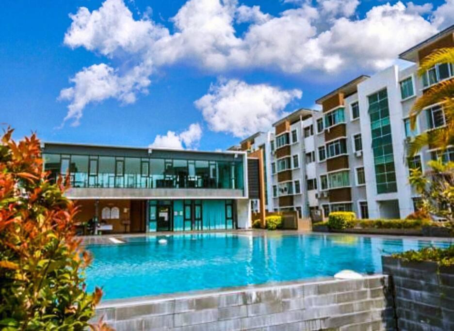 Cybercity Ph1 Near Kkia By Family Homestay Donggongon Exteriör bild